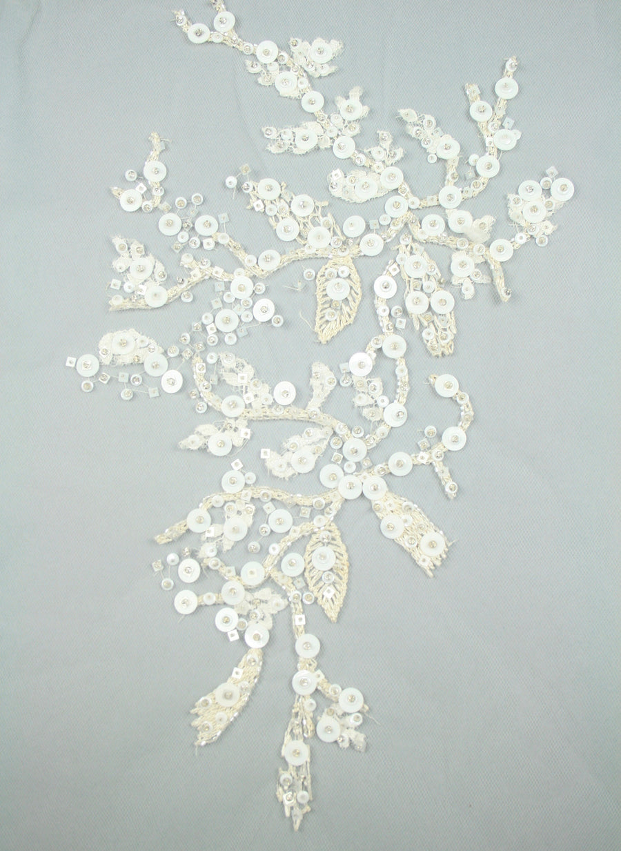 3D Intricate White Floral Wedding Applique