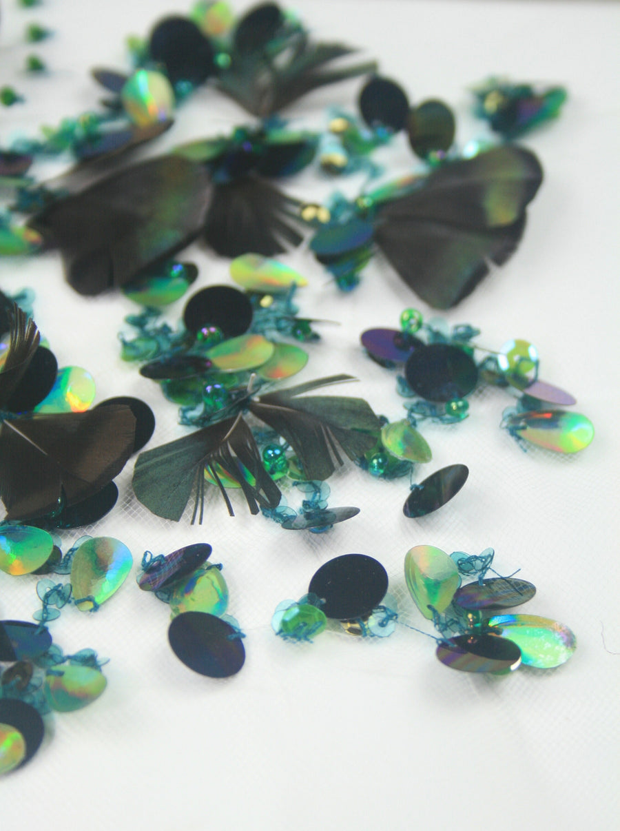 A110 - Emerald Green Feather Applique