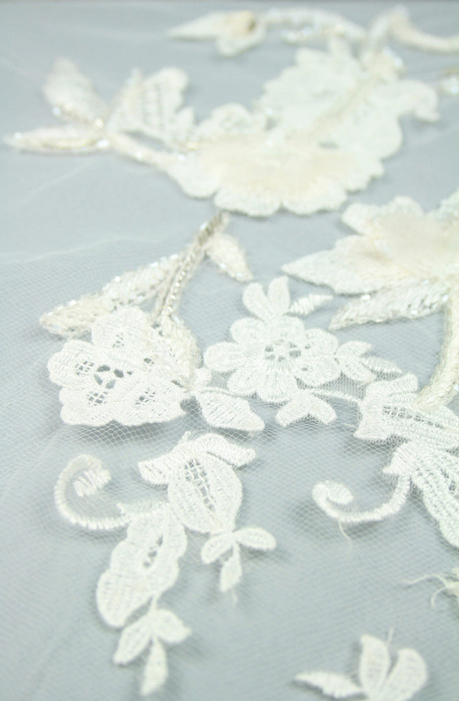 3D Delicate White Lace Wedding Applique