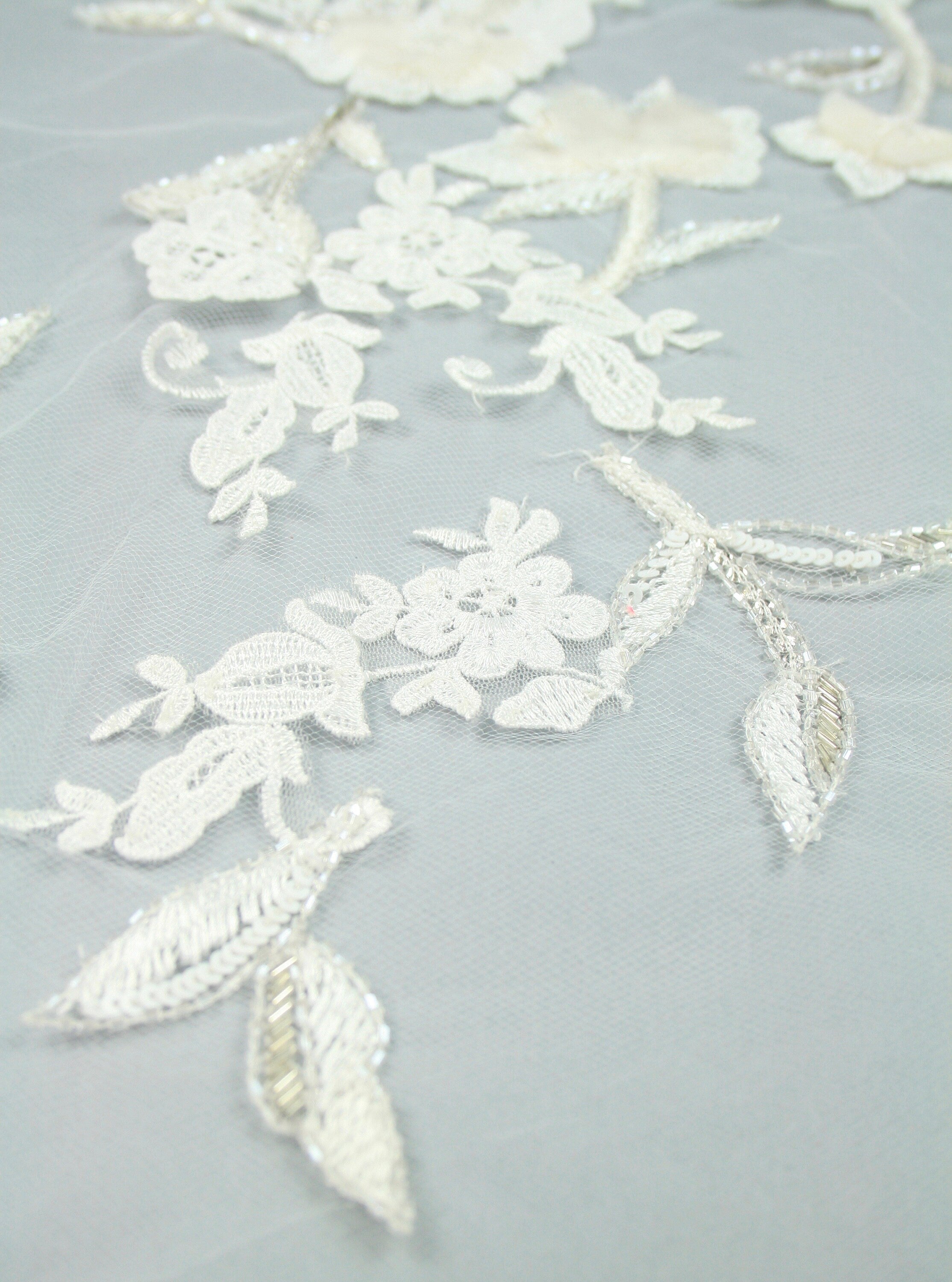 3D Delicate White Lace Wedding Applique
