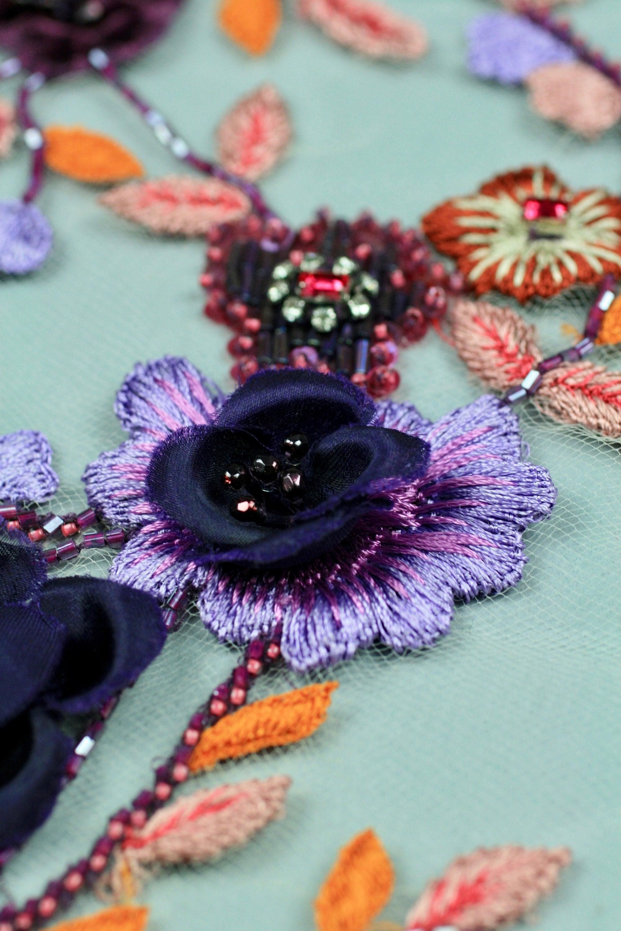 A122 - Violet & Tangerine Floral Applique - Moda Artisans