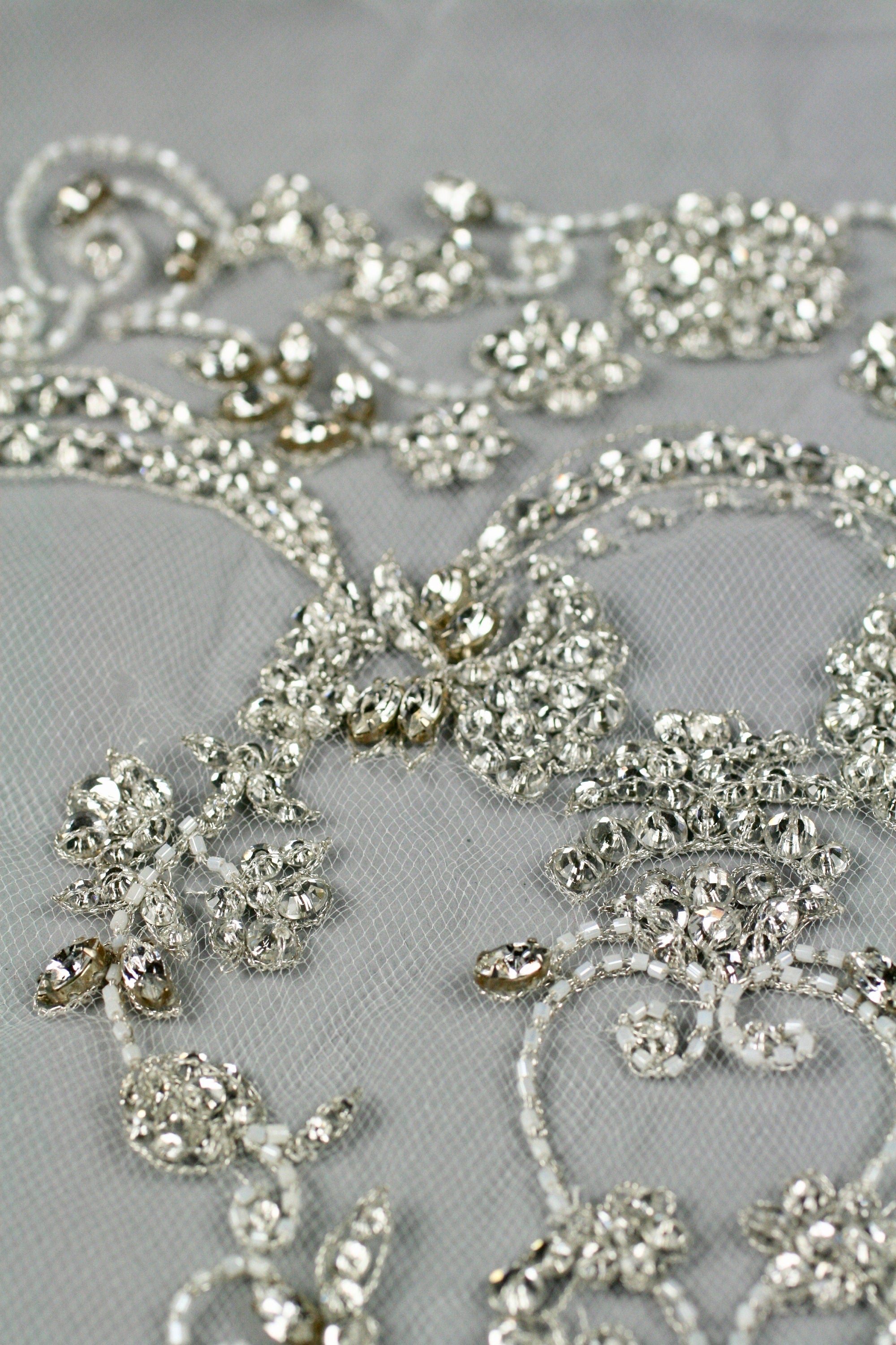 3D Silver Veil Crystal Applique