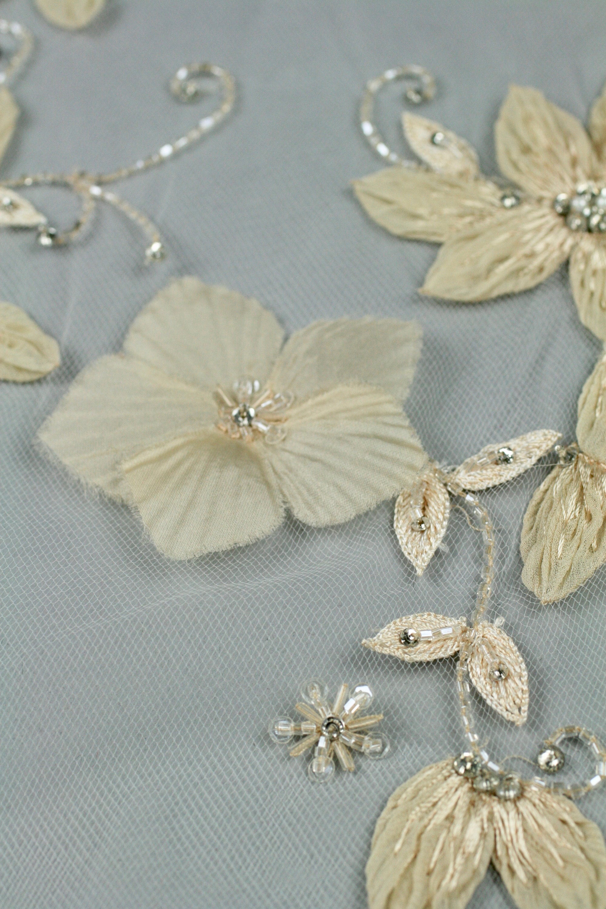 C112 - Champagne Gold Floral Applique