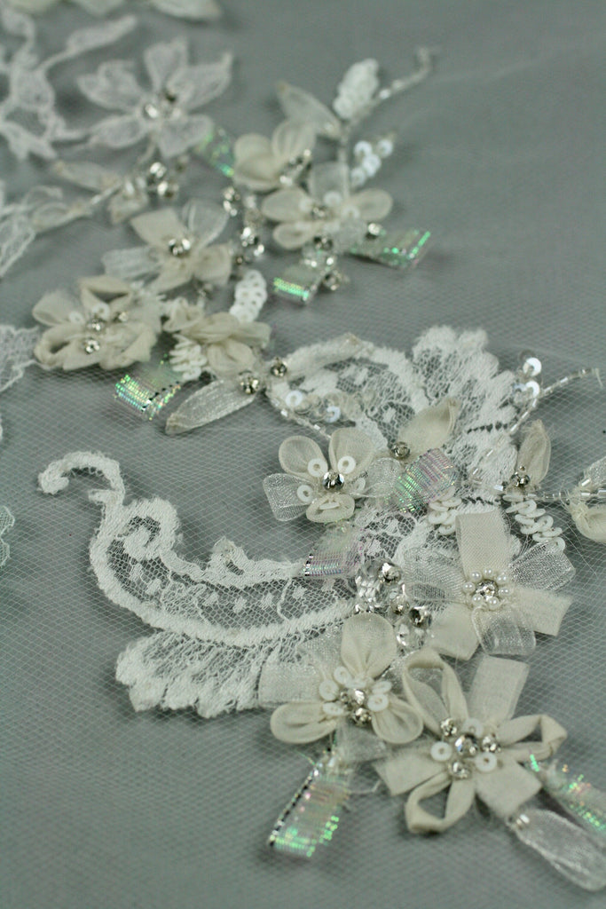 C104 - Chantilly Lace Wedding Panel