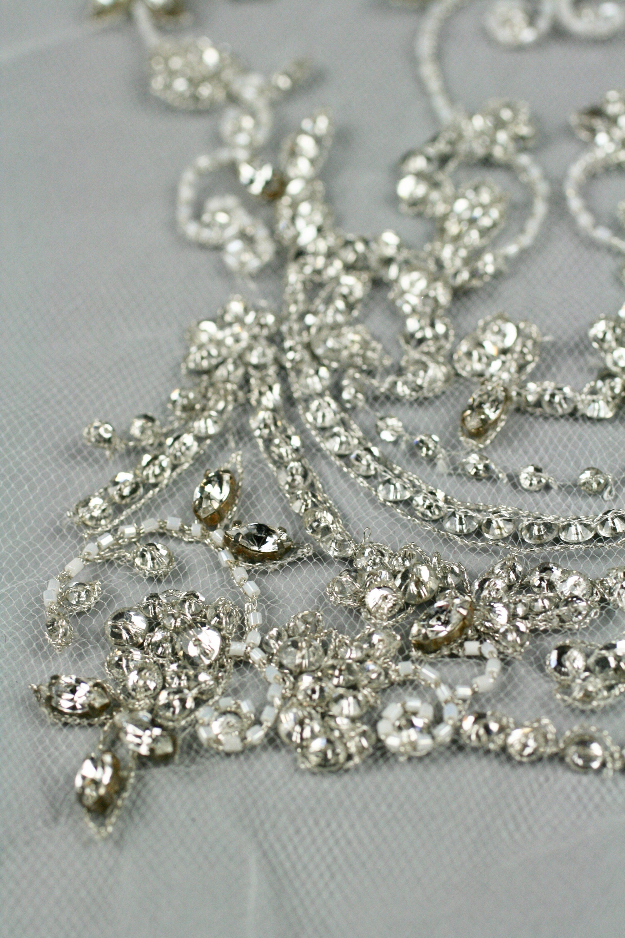 3D Silver Veil Crystal Applique