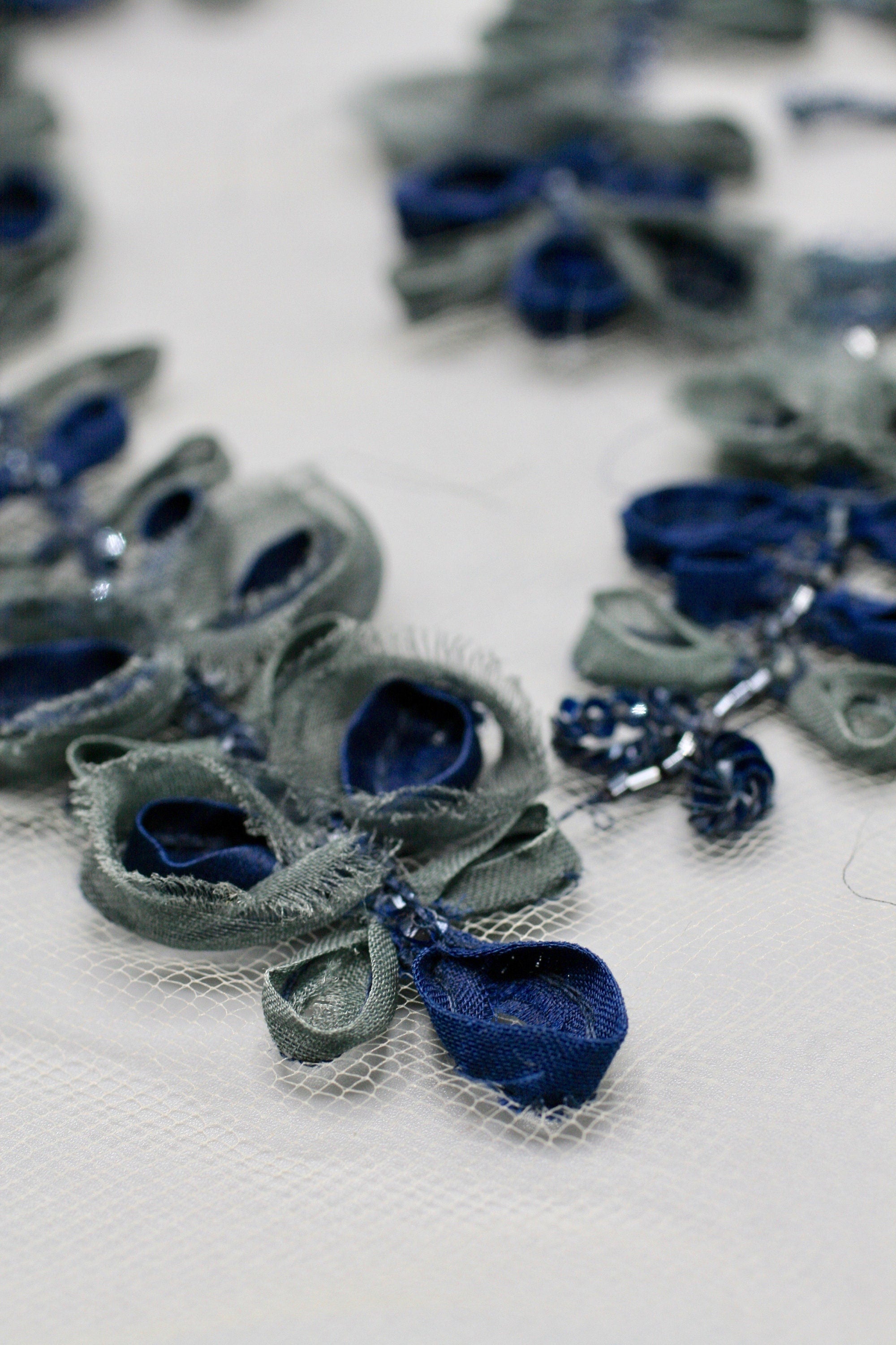 B103 - Ivy Inspired Floral Applique