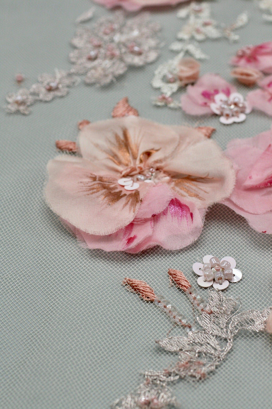 3D Hand Painted Pink Floral Applique - Moda Artisans