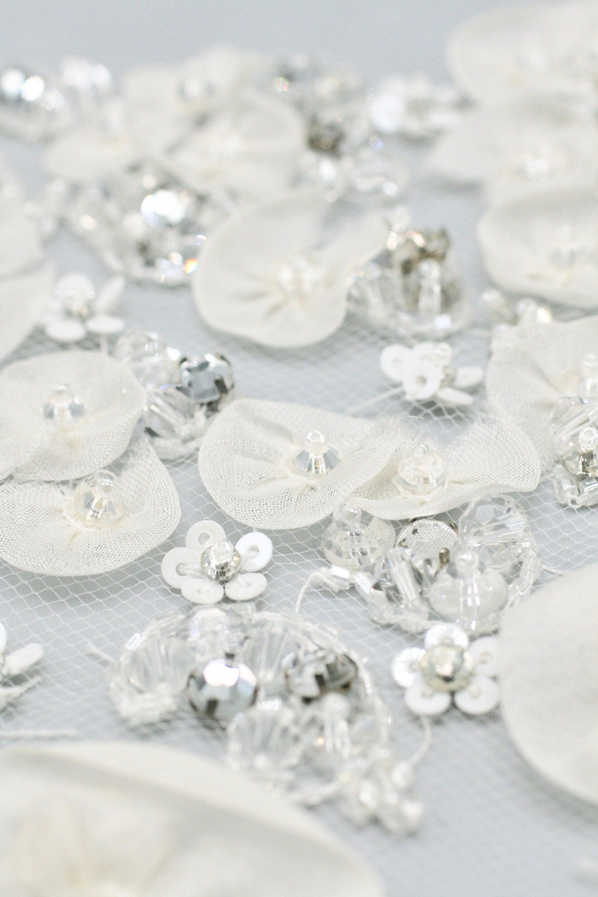B111 - Couture Bridal Applique - Moda Artisans