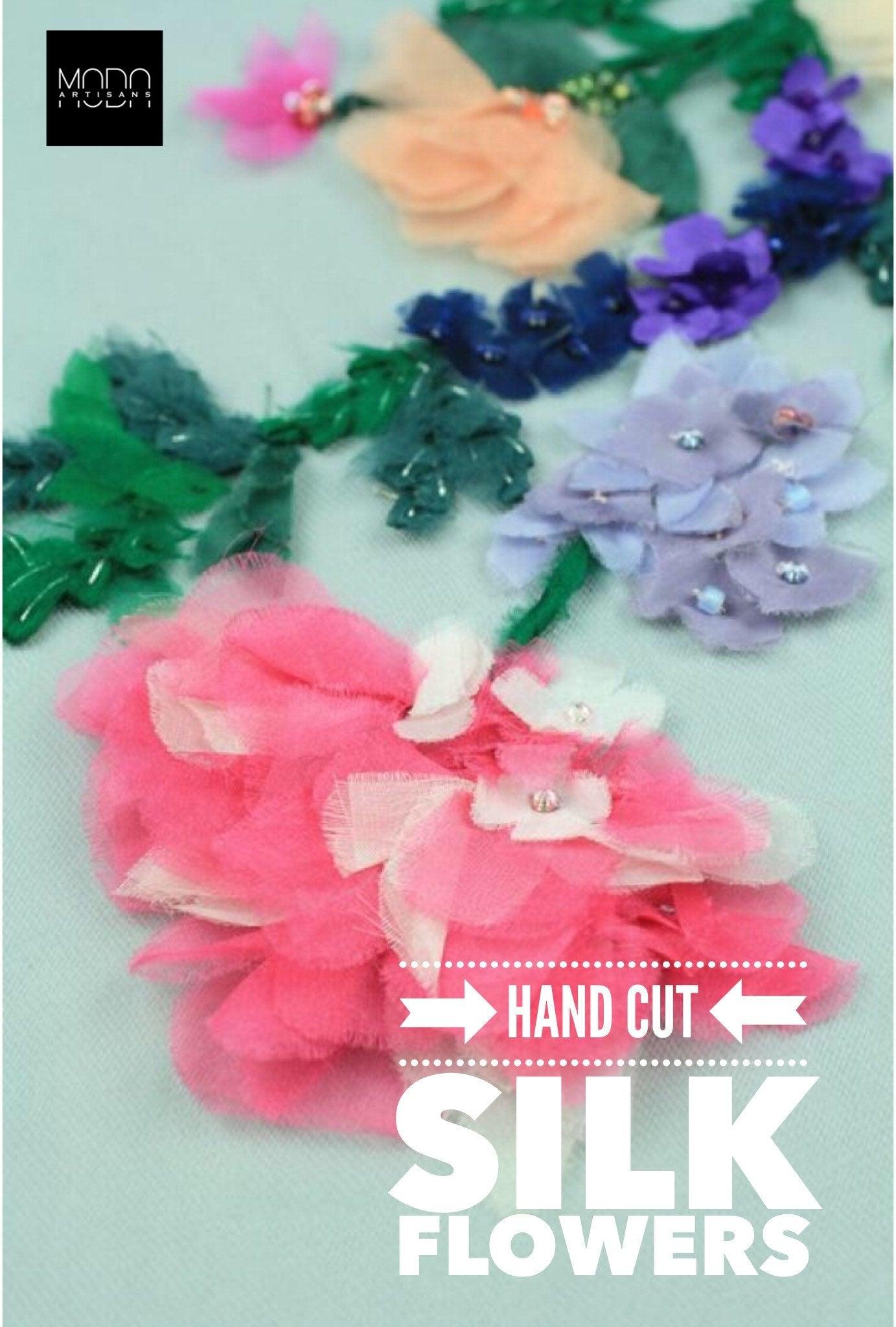 3D Customizable Floral Cascade Applique - Moda Artisans