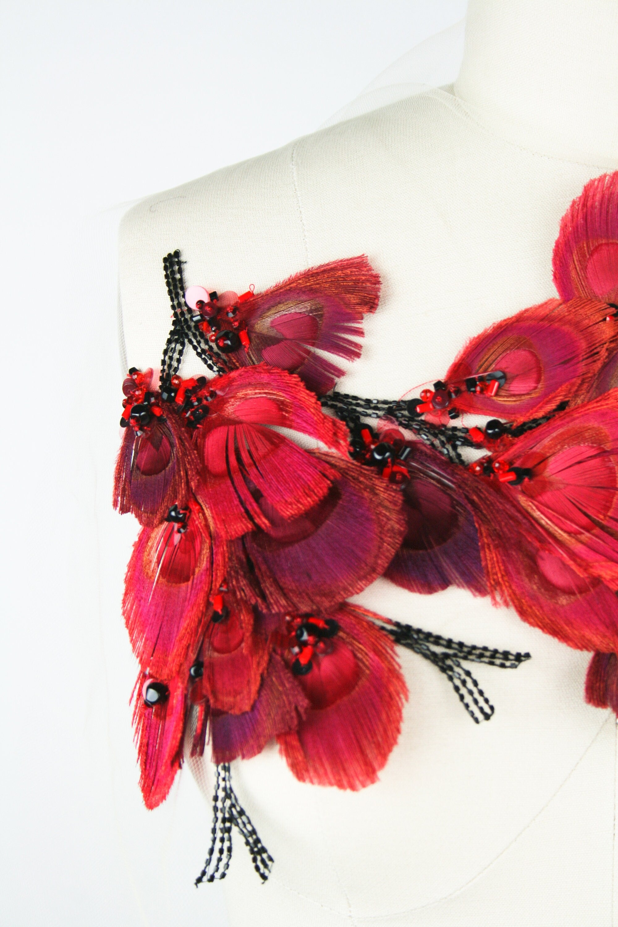 A121 - Scarlet Red Feather Applique Panel