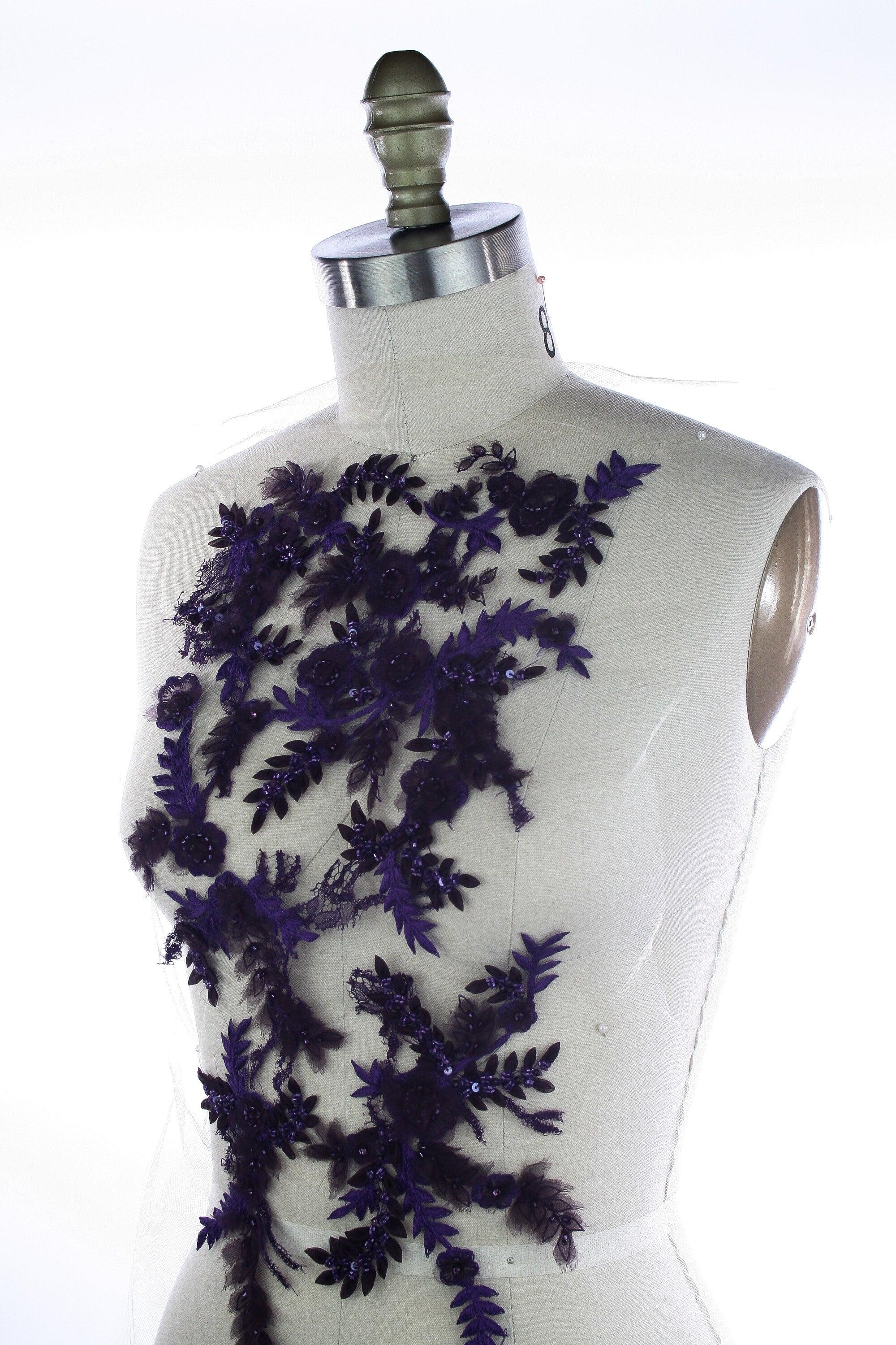 A117 - Violet Floral Chantilly Lace Applique - Moda Artisans