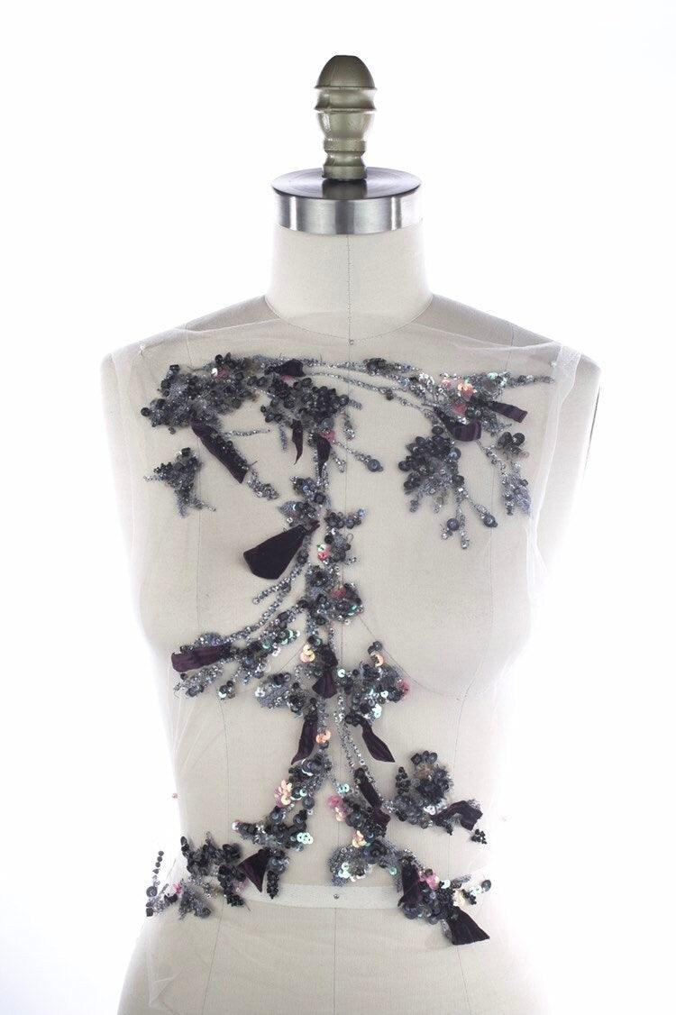 A119 - Floral Applique with Velvet Petals - Moda Artisans