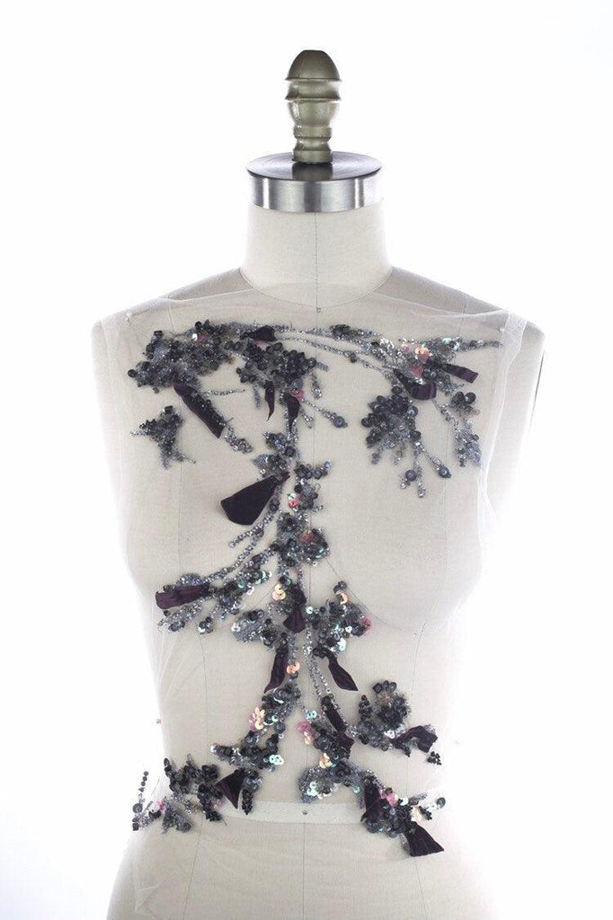 A119 - Floral Applique with Velvet Petals - Moda Artisans