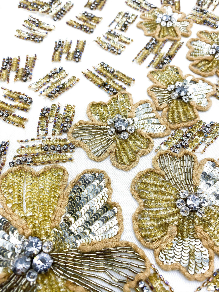 A132 - Silver & Champagne Sequined Floral Applique - Moda Artisans