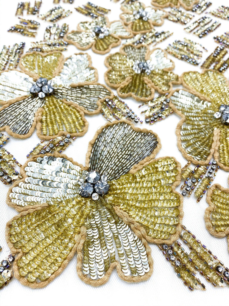 A132 - Silver & Champagne Sequined Floral Applique - Moda Artisans