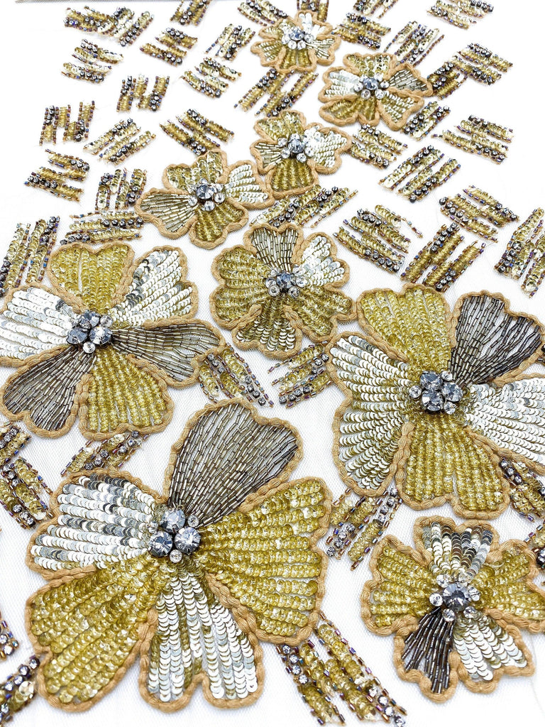 A132 - Silver & Champagne Sequined Floral Applique - Moda Artisans