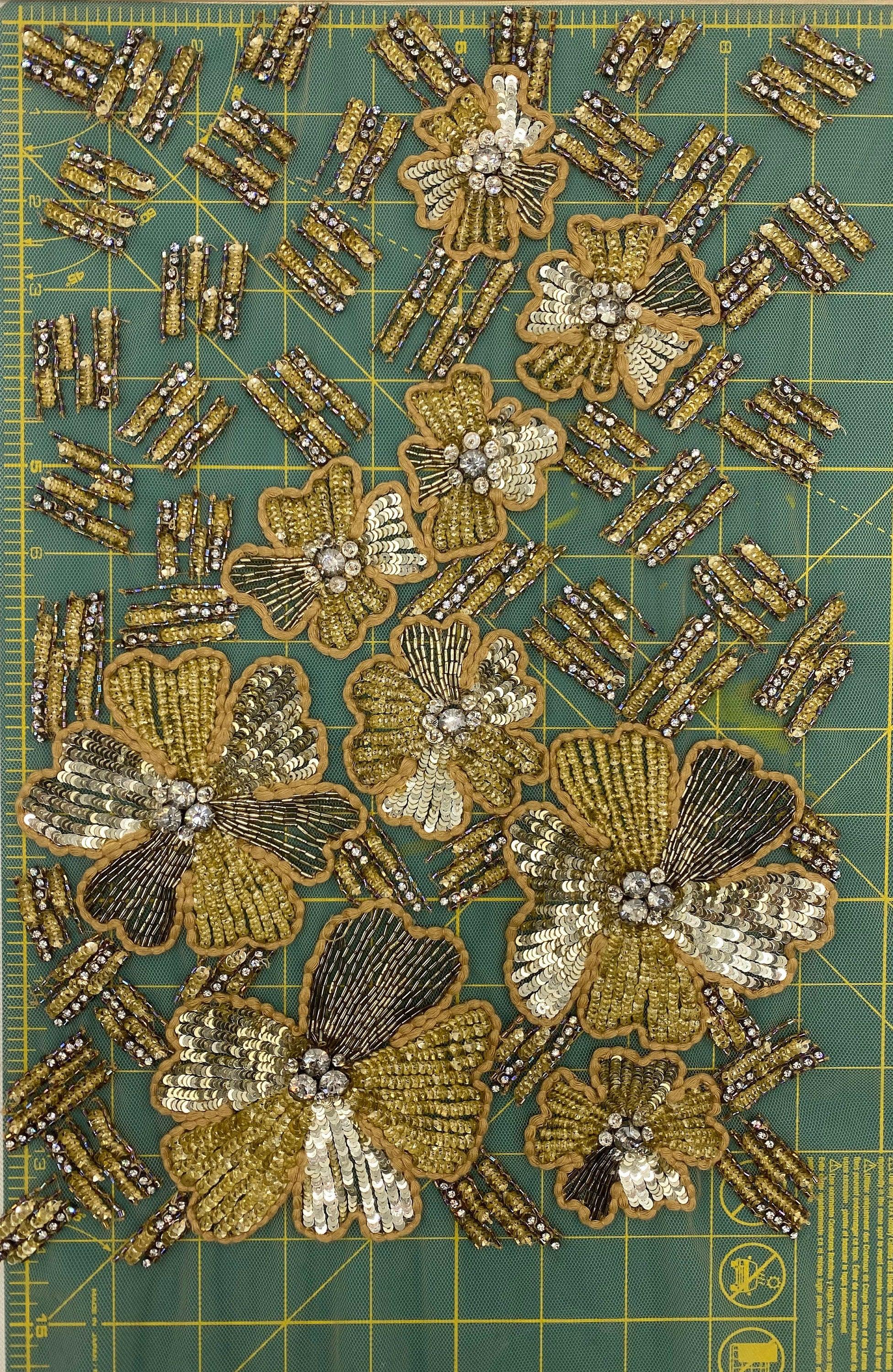 A132 - Silver & Champagne Sequined Floral Applique - Moda Artisans