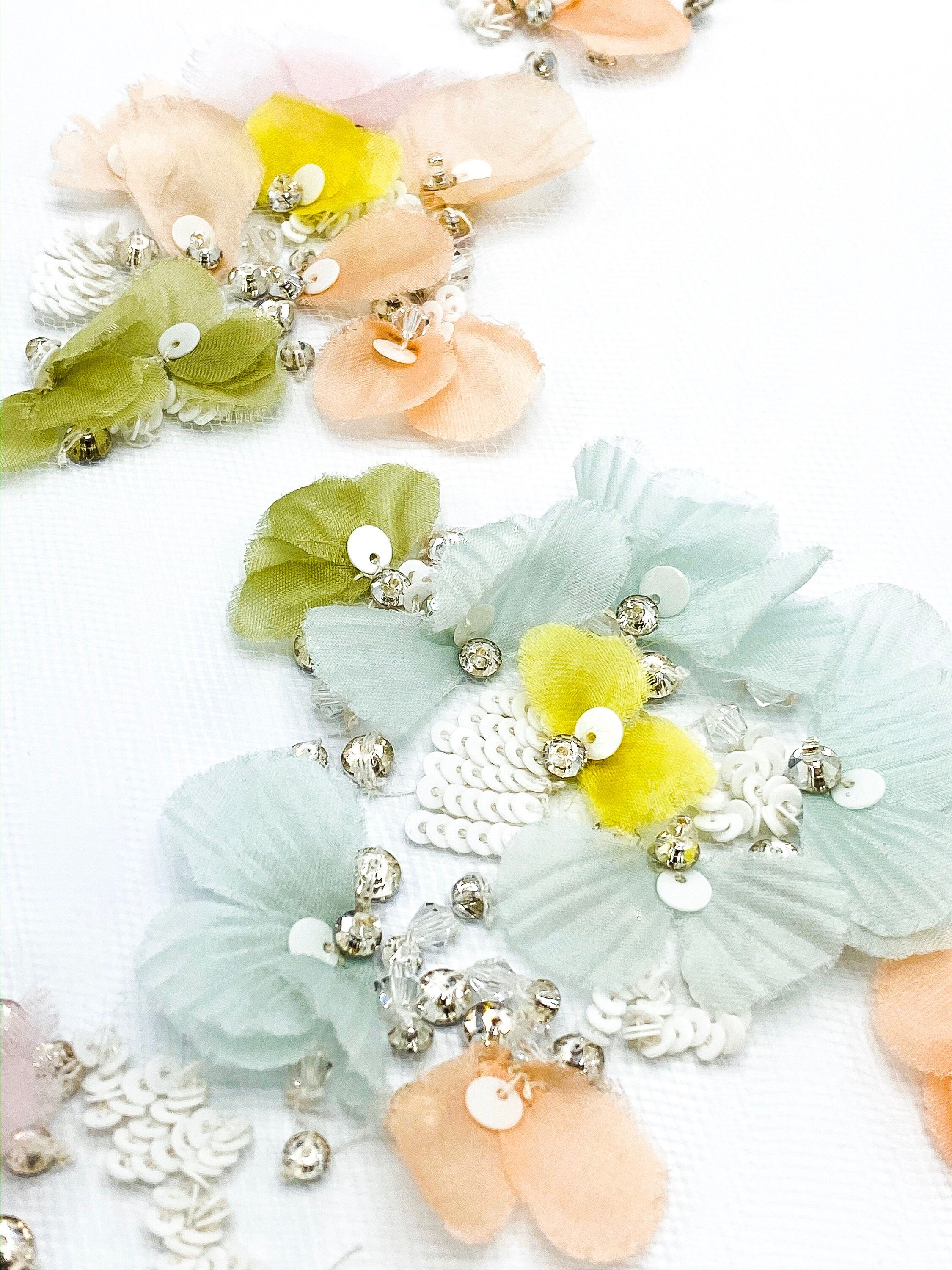 B102 - Light Pastel Floral Applique