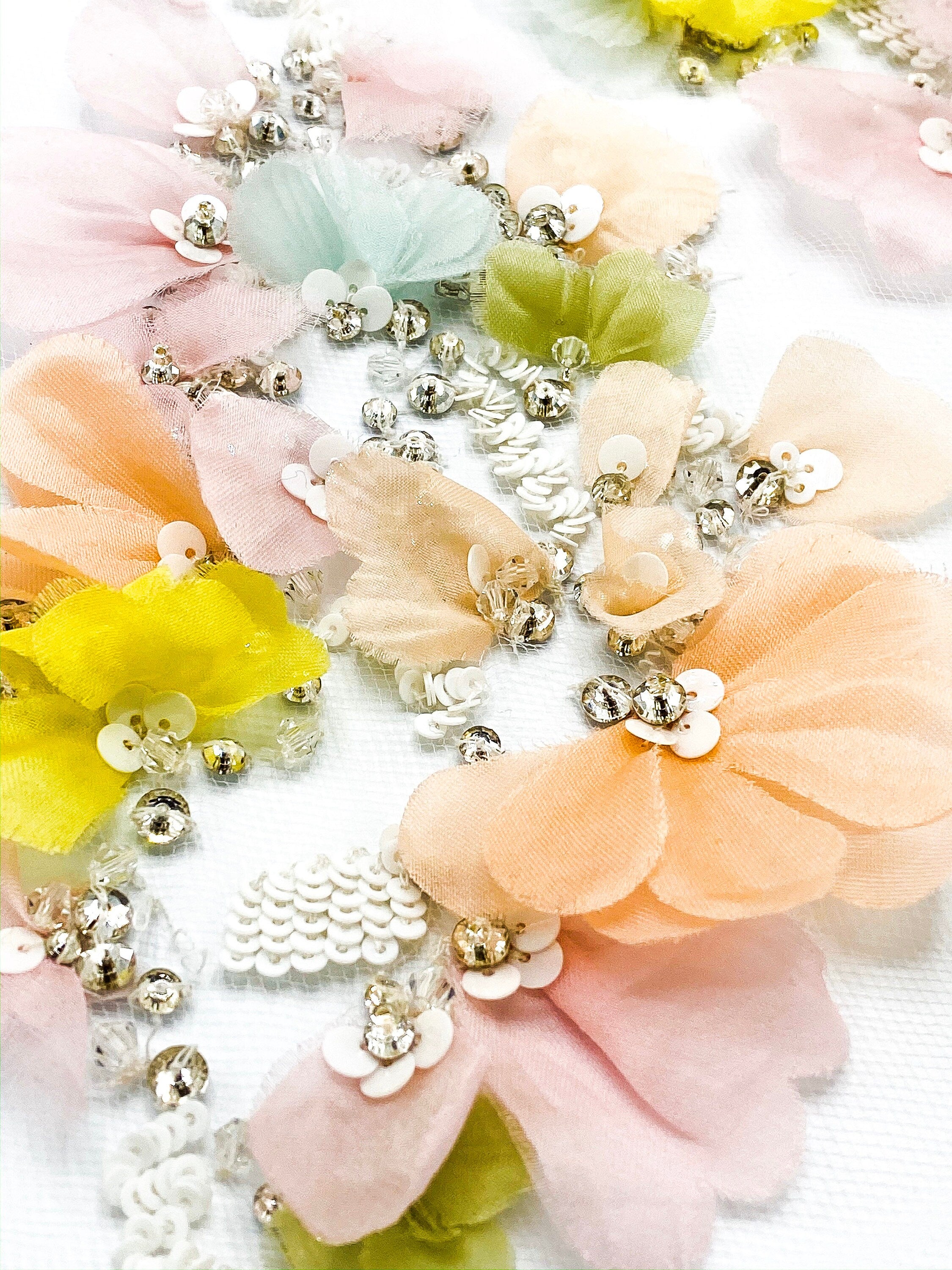 B102 - Light Pastel Floral Applique