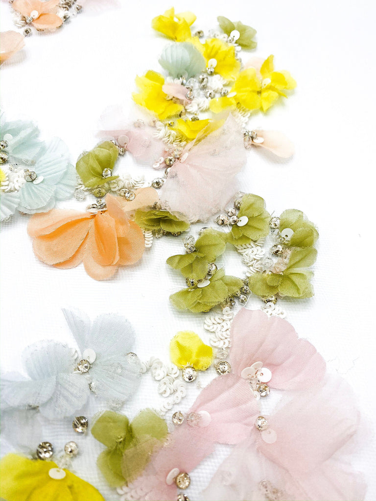 B102 - Light Pastel Floral Applique