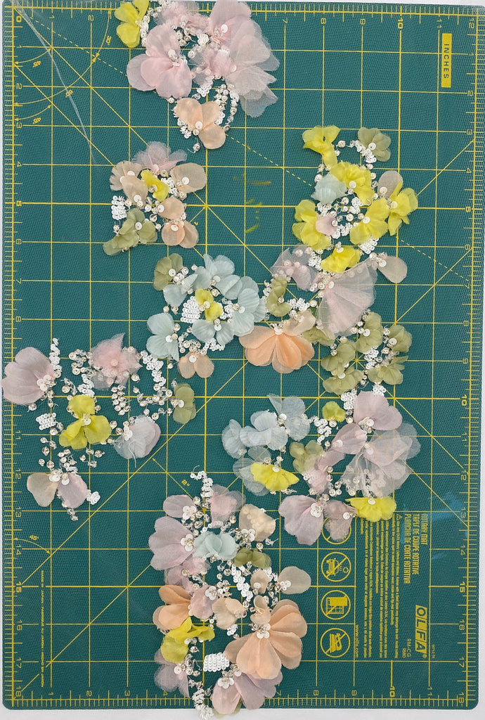 B102 - Light Pastel Floral Applique