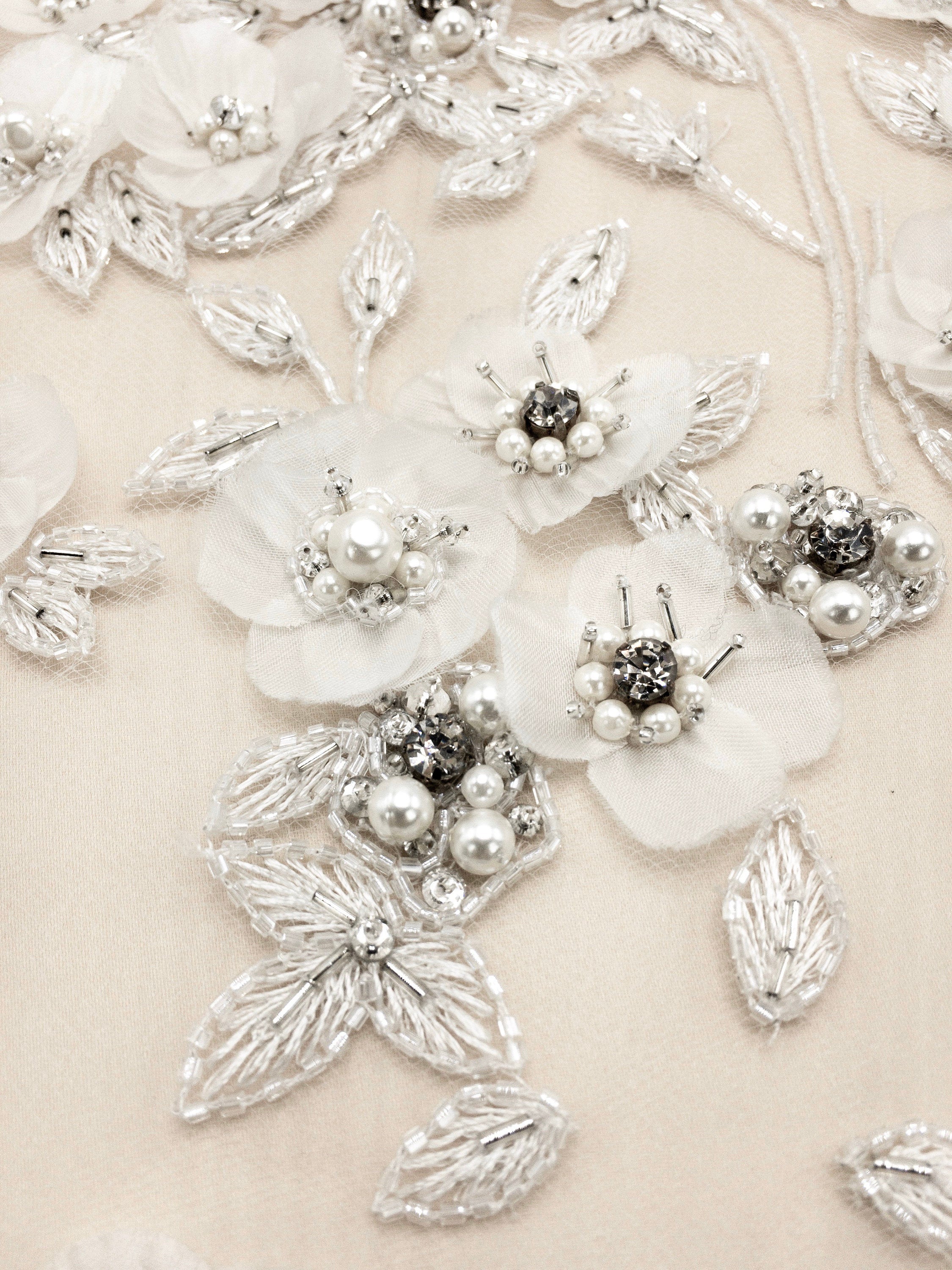 C118 - Bridal Allover Floral Applique