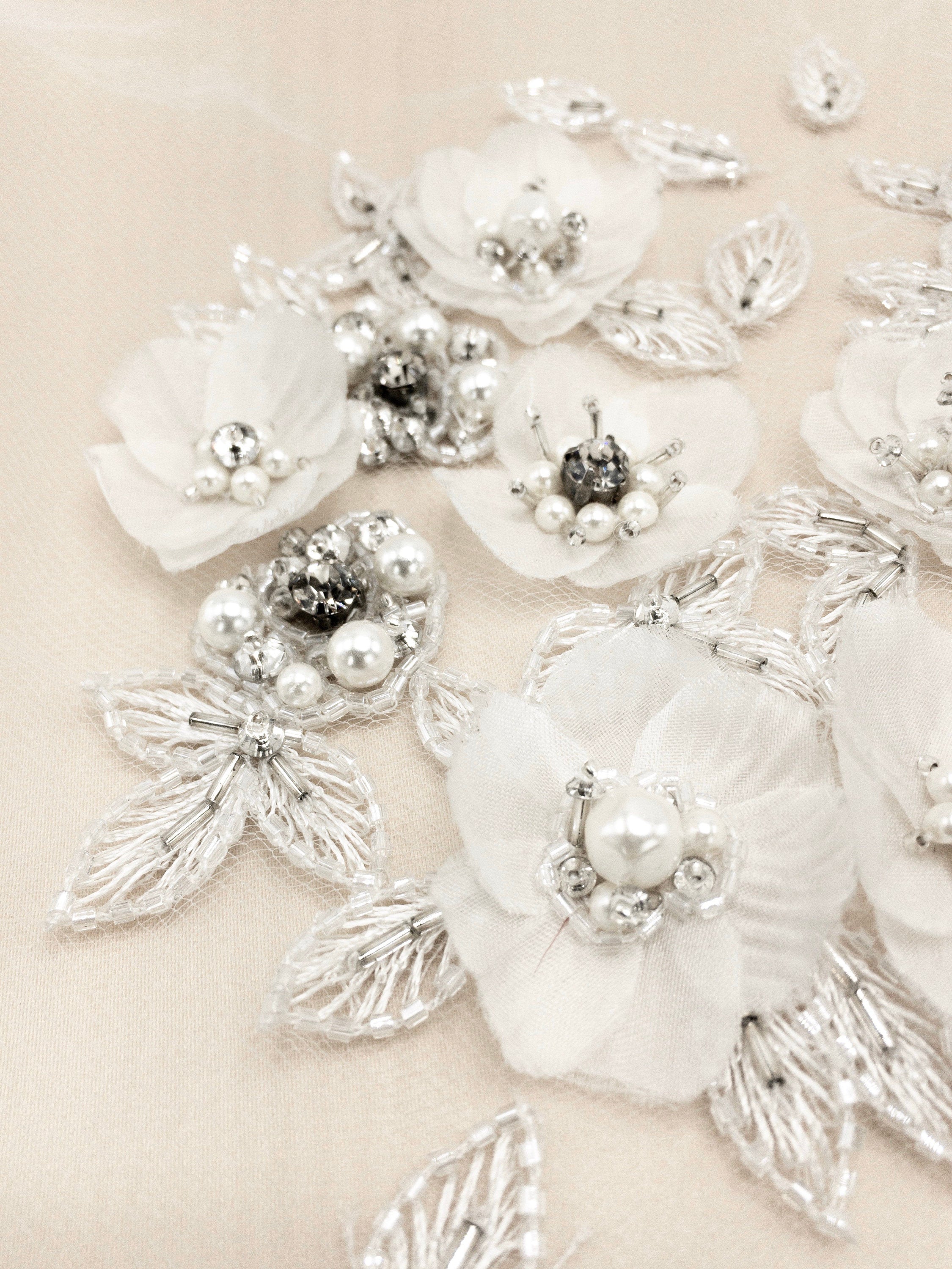 C118 - Bridal Allover Floral Applique